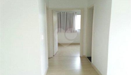 Apartamento à venda com 2 quartos em Real Parque, São Paulo, SP