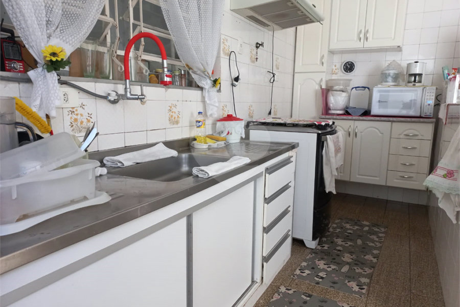 Casa à venda com 3 quartos, sendo 1 suíte, em Lapa, São Paulo, SP