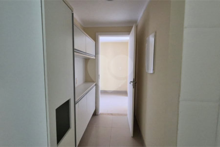 Casa à venda com 6 quartos, sendo 4 suítes, em Ferradura, Armação dos Búzios, RJ