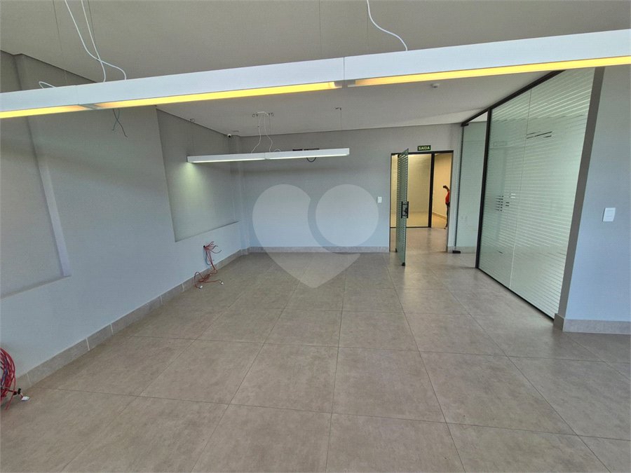 Prédio para alugar em Vila Faustina I, Valinhos, SP