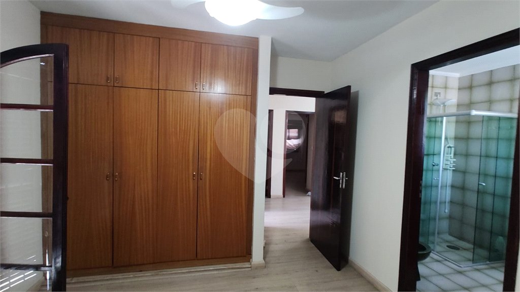 Sobrado à venda com 3 quartos, sendo 1 suíte,  em Artur Alvim, São Paulo, SP