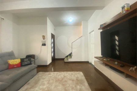Sobrado à venda com 4 quartos em Vila Gustavo, São Paulo, SP