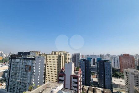 Apartamento à venda com 1 suíte em Indianópolis, São Paulo, SP