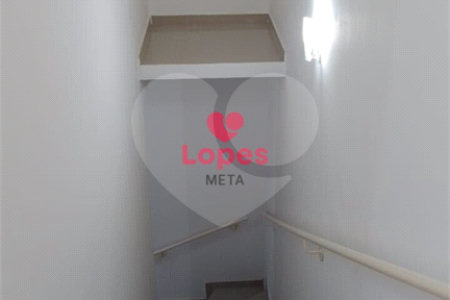 Casa à venda com 2 quartos no condomínio Campo Belo, São José dos Campos - SP