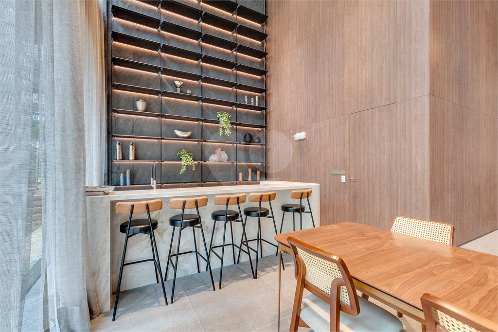 Apartamento à venda com 4 suítes em Moema, São Paulo, SP