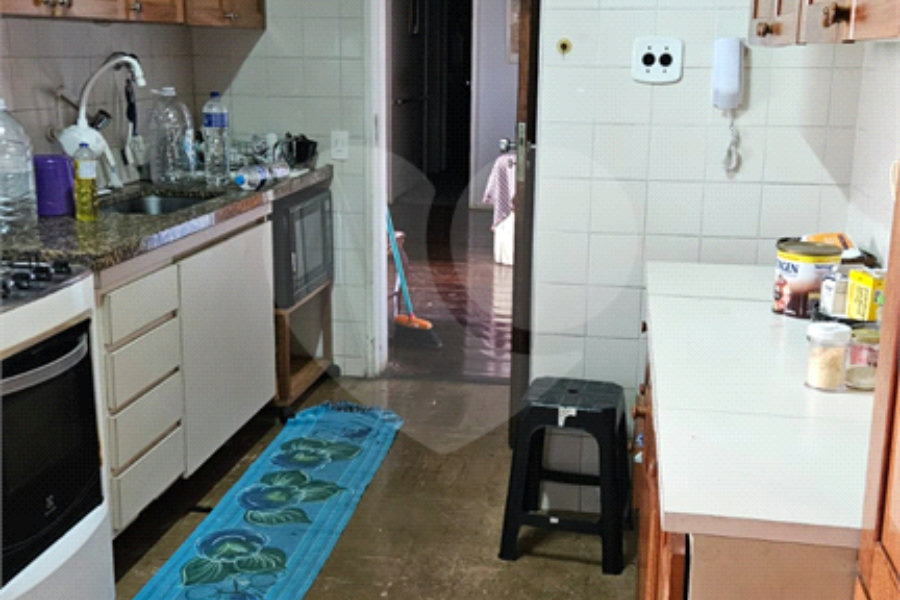 Apartamento à venda com 3 quartos, sendo 1 suíte, em Cerqueira Cesar, São Paulo, SP
