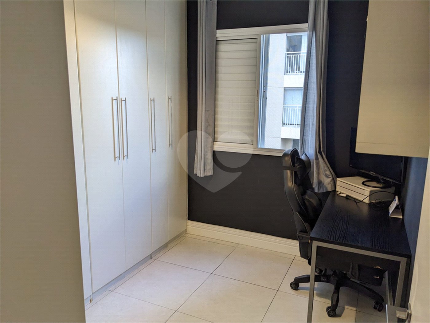 Apartamento à venda com 2 quartos, sendo 1 suíte,  em Jardim Rosa de Franca, Guarulhos, SP