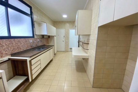Apartamento Residencial à venda, Centro, Guarujá - AP1482.