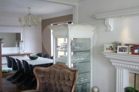Apartamento à venda com 4 suítes em Jardim Leonor, São Paulo, SP