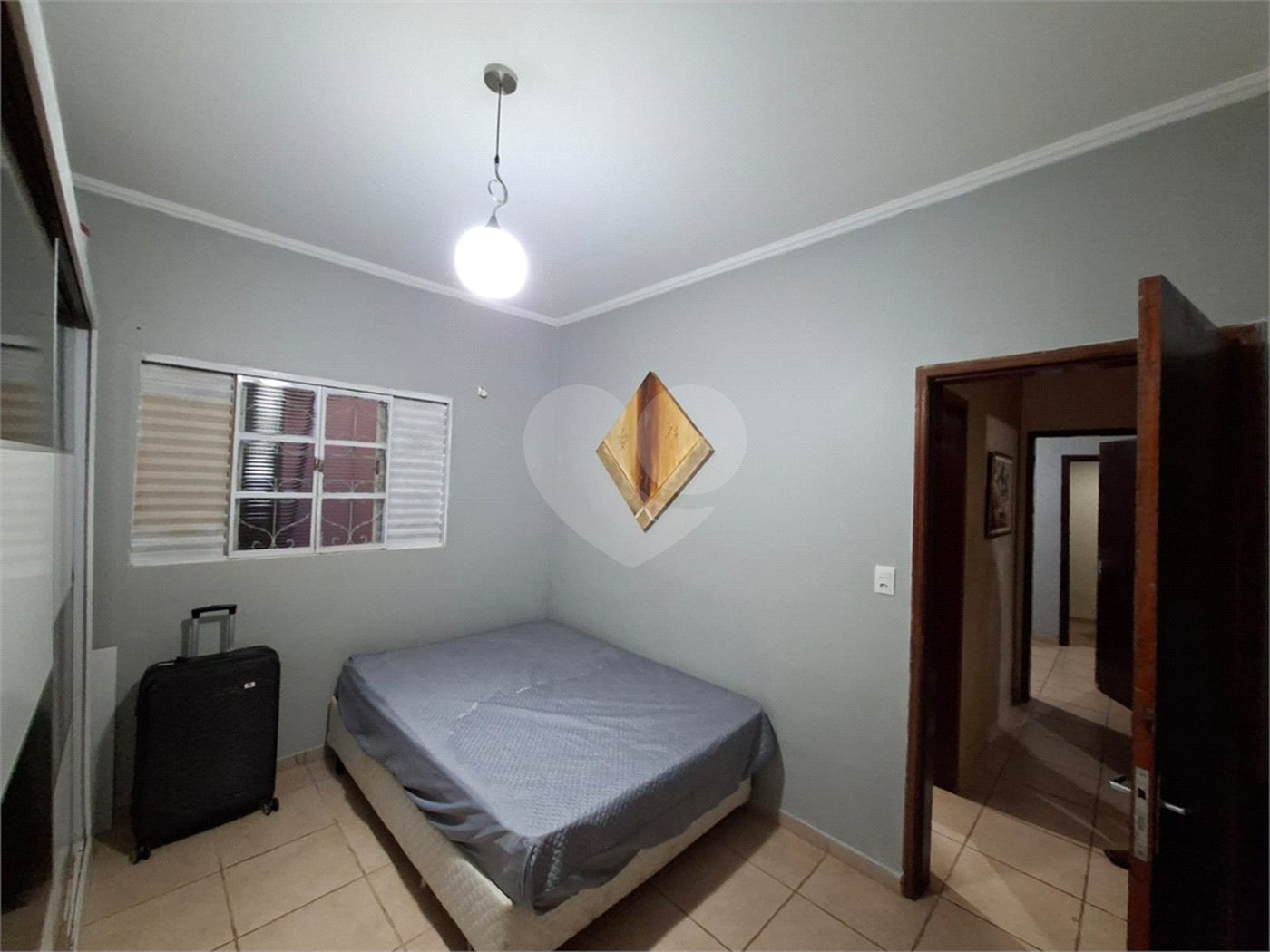 Chácara à venda com 3 quartos, sendo 1 suíte,  em Ribeirãozinho, Alambari, SP