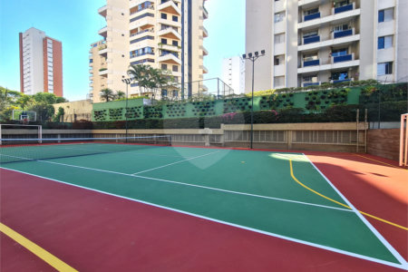 Apartamento à venda com 4 quartos, sendo 2 suítes, em Campo Belo, São Paulo, SP
