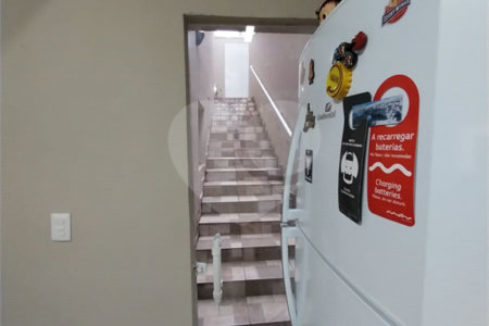 Casa à venda com 3 quartos, sendo 1 suíte, no condomínio Mosaico da Serra, Mogi das Cruzes - SP