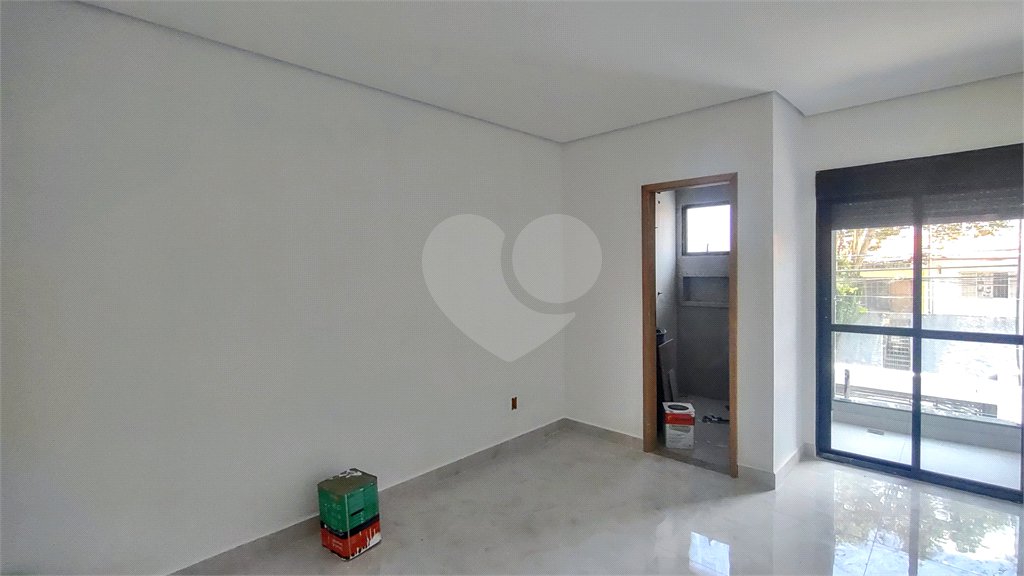 Sobrado à venda com 3 quartos, sendo 1 suíte, em Vila Granada, São Paulo, SP