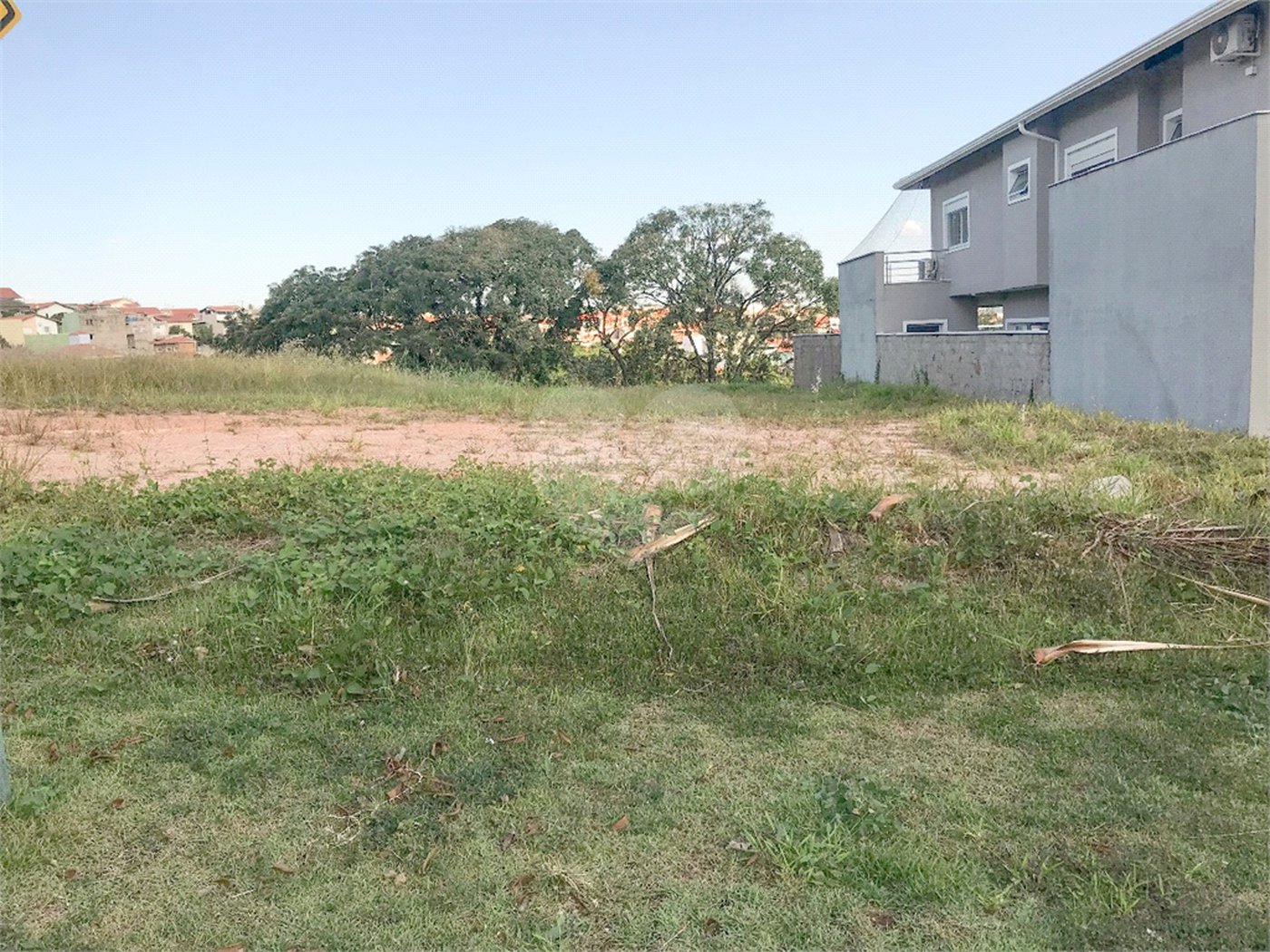 Terreno à venda em Fazenda Santana, Valinhos, SP