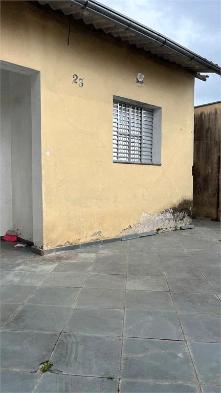 Casa Térrea à venda com 3 quartos em Jardim Dom José, São Paulo, SP