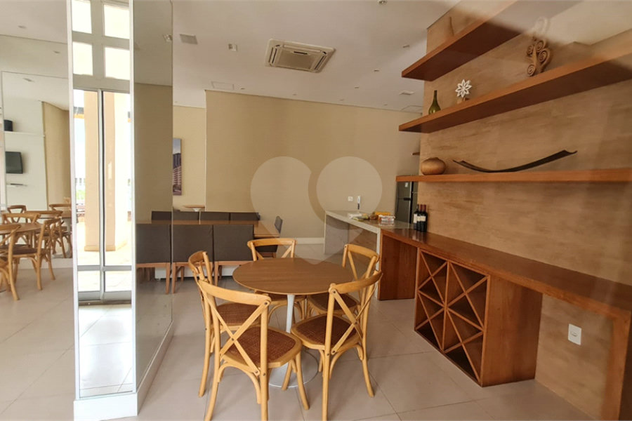 Apartamento à venda com 2 quartos, sendo 1 suíte,  em Barra Funda, São Paulo, SP