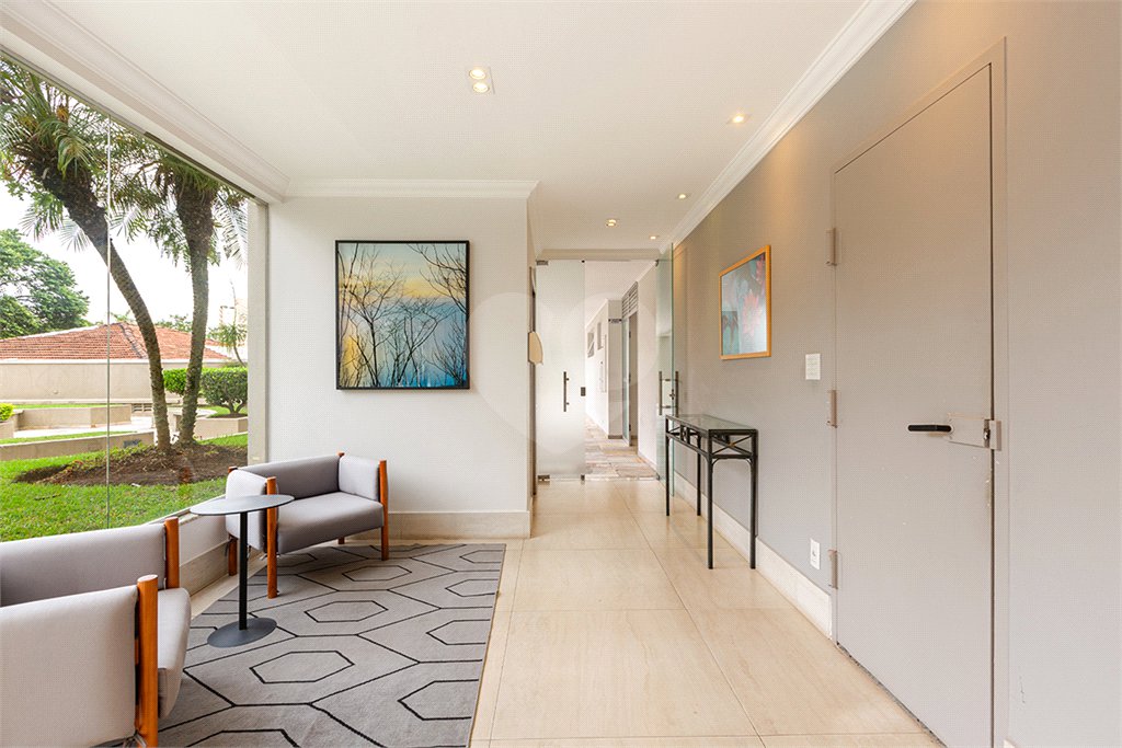 Apartamento à venda com 3 quartos, sendo 2 suítes, em Alto da Lapa, São Paulo, SP