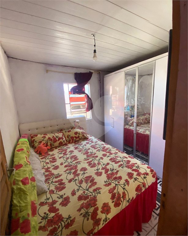 Casa à venda com 2 quartos em Jardim Vitoria, Ponta Porã, MS