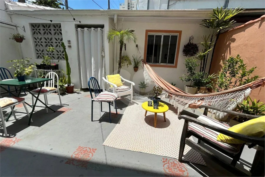 Casa à venda com 3 quartos, sendo 1 suíte, em Perdizes, São Paulo, SP