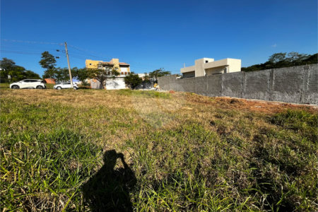 Terreno à venda em Portal dos Pinheiros II, Itapetininga, SP