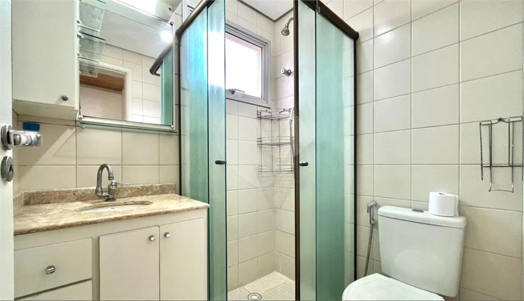 Apartamento à venda com 3 quartos, sendo 1 suíte,  em Vila Campestre, São Paulo, SP