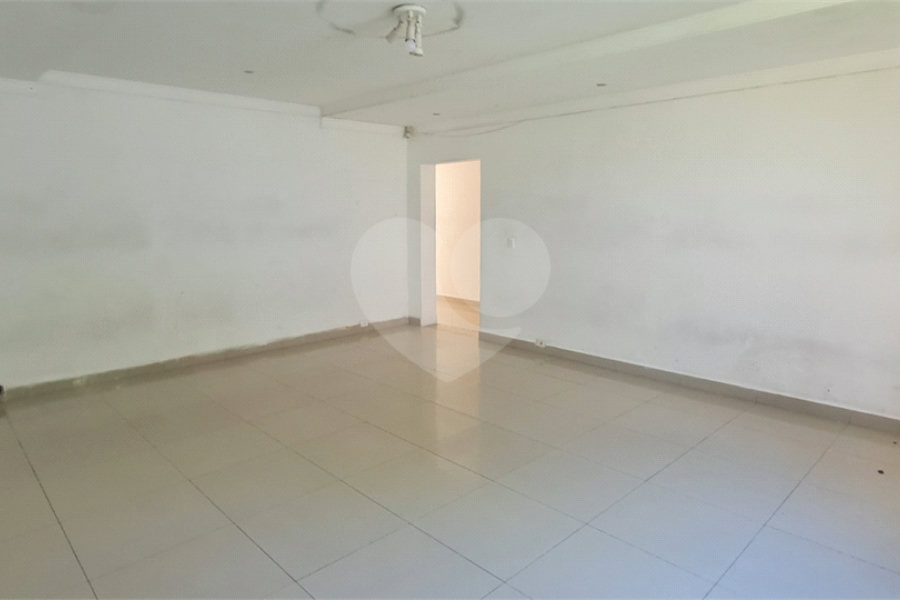 Casa à venda com 5 suítes em Roseira, Mairiporã, SP
