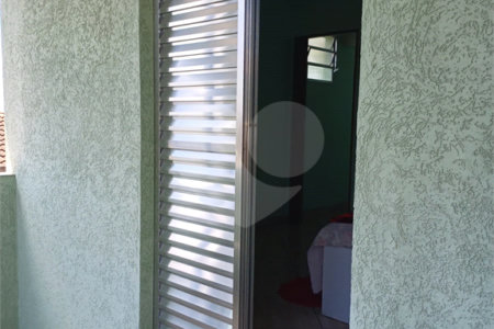 Casa à venda com 4 quartos em Vila Nivi, São Paulo, SP