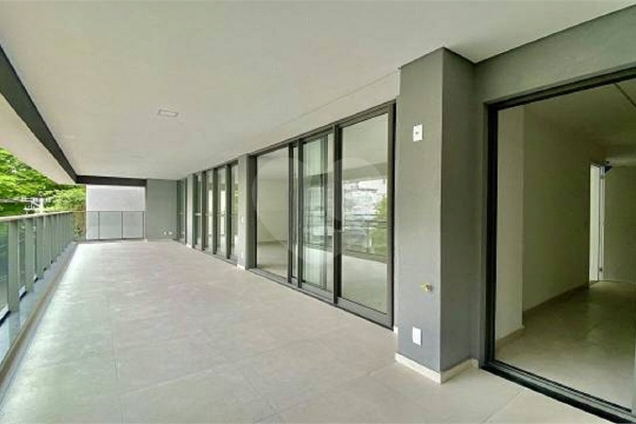 Apartamento à venda com 4 suítes em Perdizes, São Paulo, SP