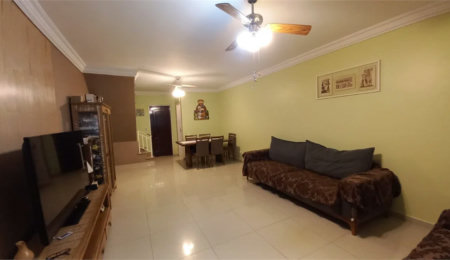Casa à venda com 3 quartos, sendo 1 suíte,  em Jardim Esmeralda, São Paulo, SP