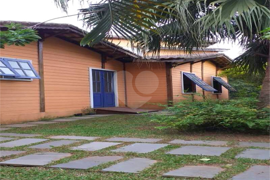 Casa à venda com 4 suítes no condomínio Alpes da Cantareira, Mairiporã - SP