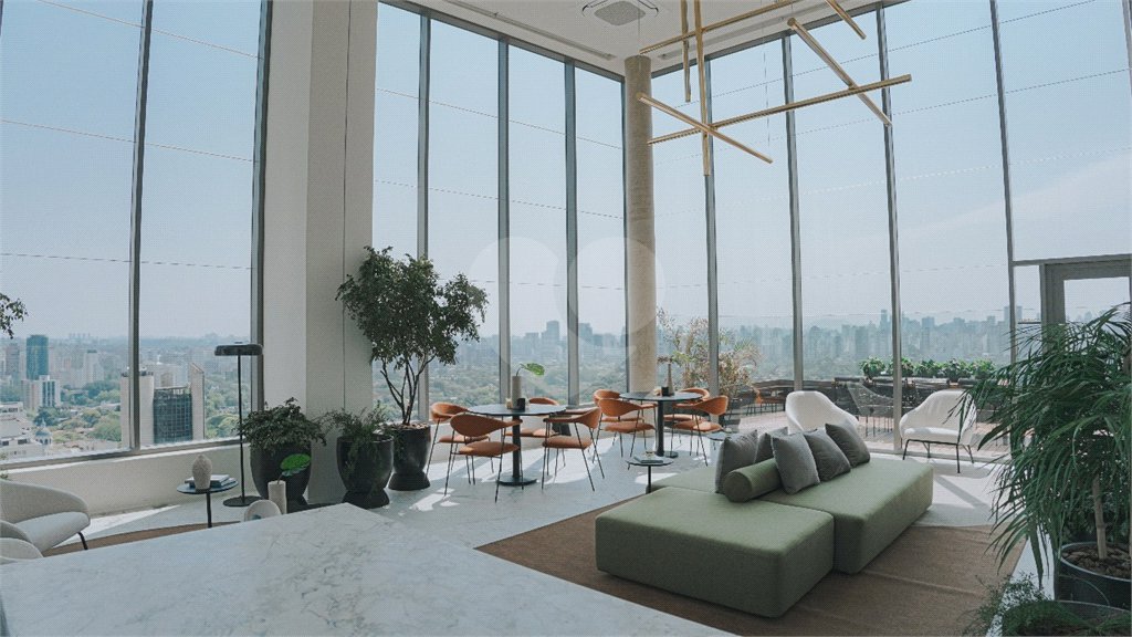 Apartamento à venda com 3 suítes em Itaim Bibi, São Paulo, SP