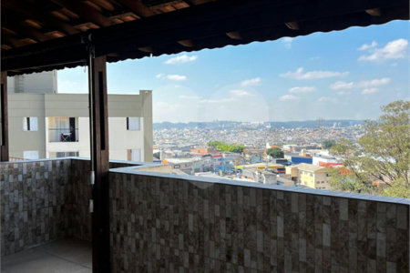 Apartamento à venda com 4 quartos, sendo 1 suíte, em Parque Tomas Saraiva, São Paulo, SP