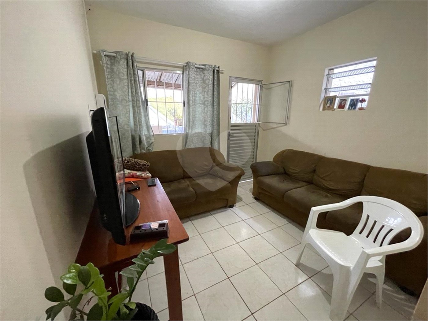 Casa à venda com 2 quartos em Parque Esmeralda, Sorocaba, SP