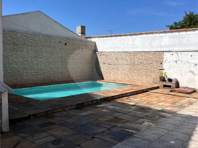 Casa Térrea à venda com 3 quartos, sendo 1 suíte,  em Socorro, São Paulo, SP