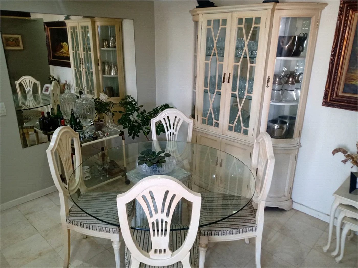 Apartamento à venda com 2 quartos, sendo 1 suíte,  em Vila Suzana, São Paulo, SP