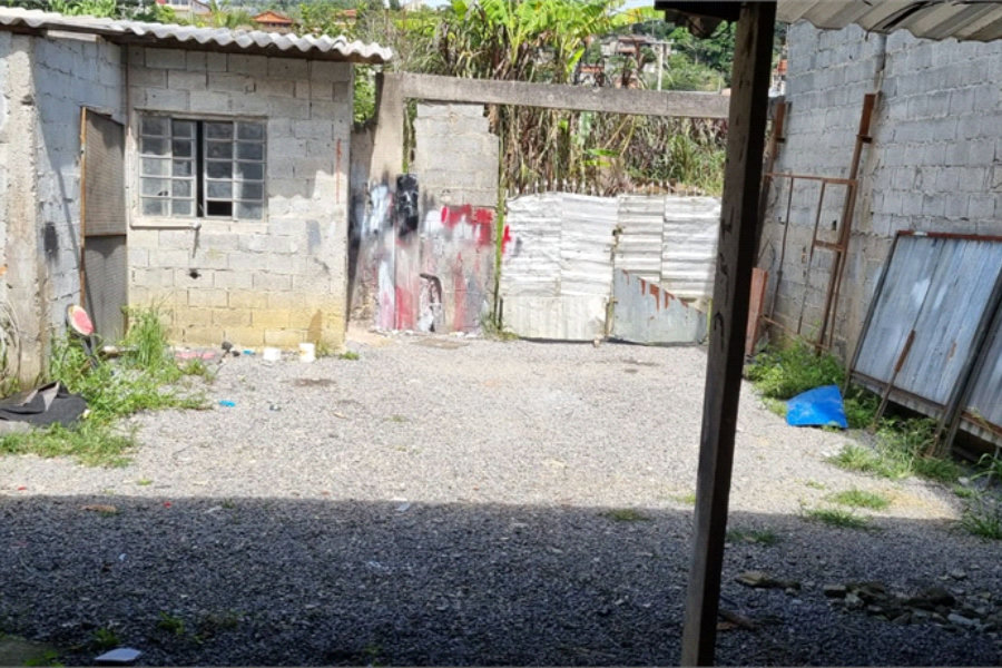 Terreno à venda com 1 quarto em Serra da Cantareira, Mairiporã, SP