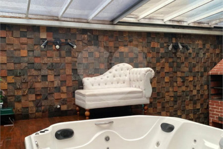 Casa à venda com 3 quartos, sendo 1 suíte, no condomínio Garden Resort, Jundiaí - SP