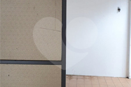 Sobrado à venda com 3 quartos em Várzea da Barra Funda, São Paulo, SP