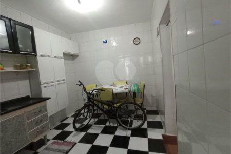 Casa Térrea à venda com 3 quartos, sendo 1 suíte, em Jardim São Luís, São Paulo, SP