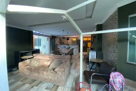 Casa à venda com 2 quartos, sendo 1 suíte, em Jardim Estoril, Ponta Porã, MS