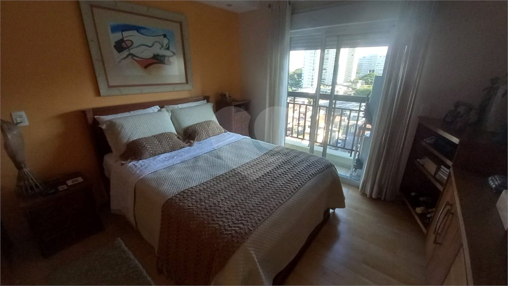 Apartamento à venda com 4 quartos, sendo 3 suítes,  em Santana, São Paulo, SP