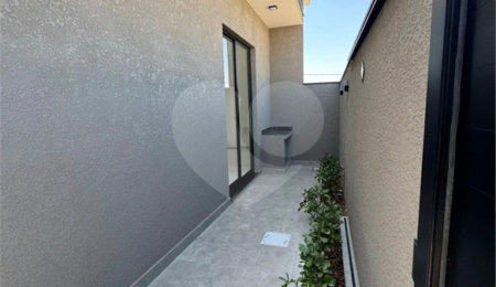 Casa à venda com 3 quartos no condomínio Mearim, São Paulo - SP
