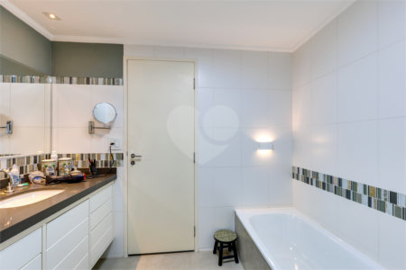 Apartamento à venda com 3 quartos, sendo 1 suíte, em Granja Julieta, São Paulo, SP