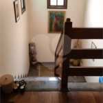 Casa à venda com 4 quartos, sendo 1 suíte, no condomínio Parque Suiça, Caieiras - SP