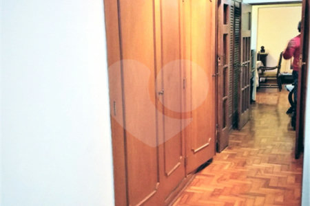 Apartamento à venda com 4 quartos, sendo 1 suíte, em Bosque da Saúde, São Paulo, SP