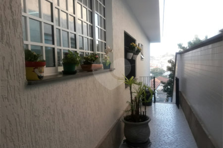 Sobrado à venda com 3 quartos, sendo 1 suíte,  em Vila Paulicéia, São Paulo, SP