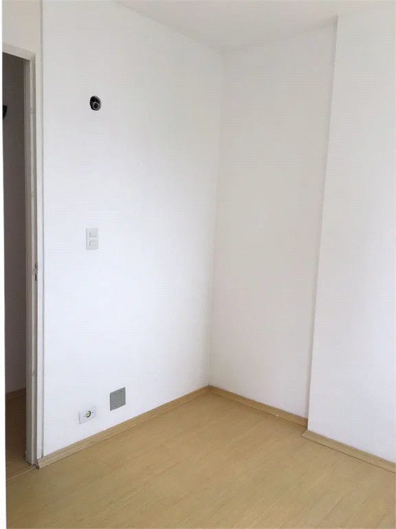 Apartamento à venda com 3 quartos, sendo 1 suíte, em Jardim Parque Morumbi, São Paulo, SP