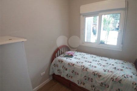 Casa Térrea à venda com 3 quartos, sendo 2 suítes, em Água Fria, São Paulo, SP