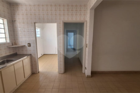 Casa à venda com 5 quartos, sendo 2 suítes,  em Vila Barão, Sorocaba, SP
