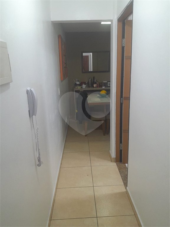 Apartamento à venda com 2 quartos em Cidade Tiradentes, São Paulo, SP